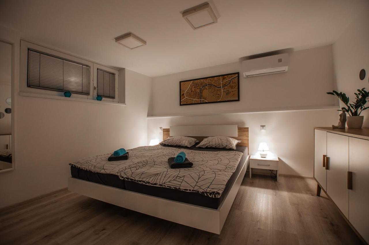 Cozy Little Apartments Ig Extérieur photo